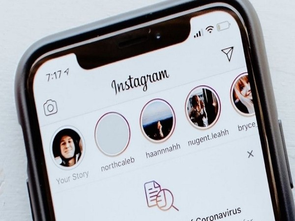 Làm thế nào để có thể reup story trên Instagram lên story Facebook
