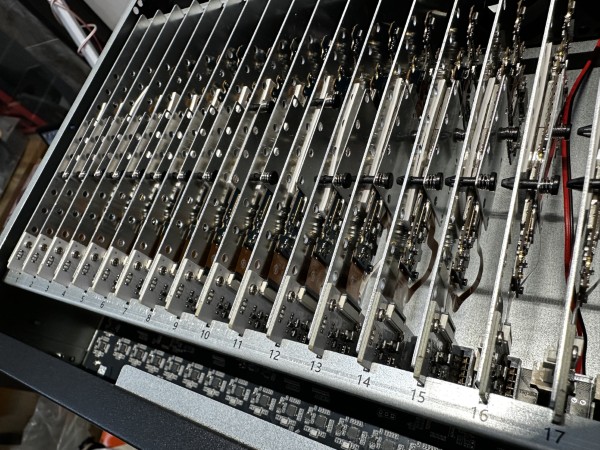 Box Phone Farm 20 Port USB (Standar)