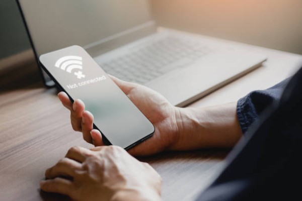 Errores comunes al operar un Box Phone Farm y cómo solucionarlos 14 Solucionar el problema de no tener acceso a internet en la box phone
